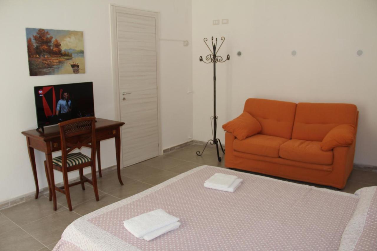 Cataldi'S Rooms Noto Exterior photo
